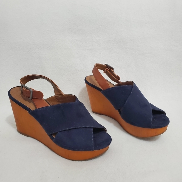 Lucky Brand Merrona Strappy Wedge Heel Sandals - Picture 1 of 8